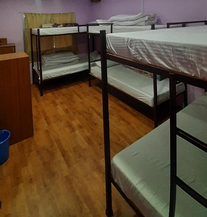 Margik Backpackers Hostel Pokhara Exterior foto